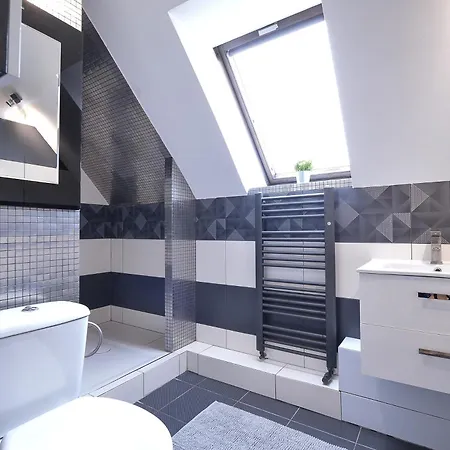 Citystay Brzezno Blisko Plazy! 아파트