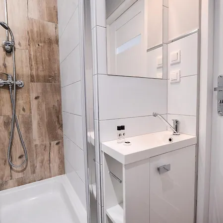 Citystay Brzezno Blisko Plazy! דירה *